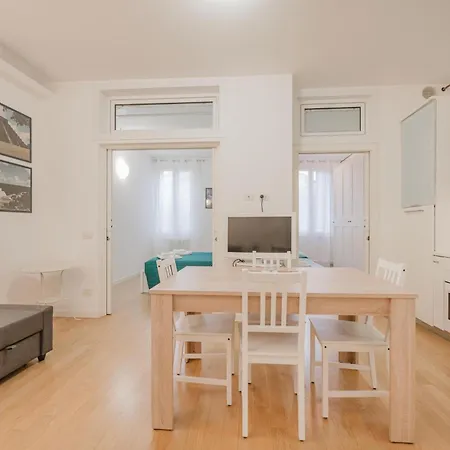 Daire Casa Falco - 15 Min Dalla Stazione E Dal Centro Padova
