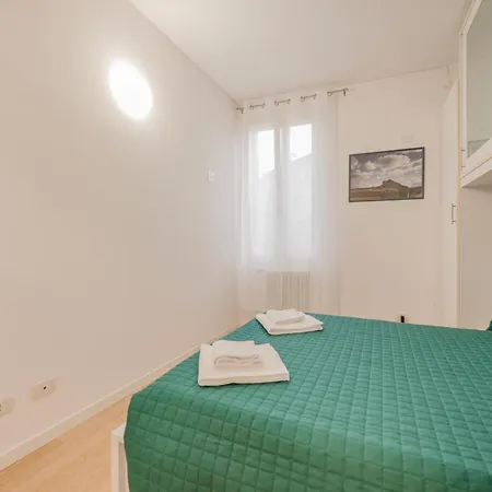 Daire Casa Falco - 15 Min Dalla Stazione E Dal Centro
